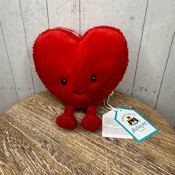 Jellycat Macaron Arlette Heart Macaron Jellycat Valentines Day NEW - Picture 1 of 9